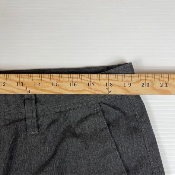 Volcom Shorts True To This Chino Men’s Size 38 Gray Flat Front - Picture 5 of 10